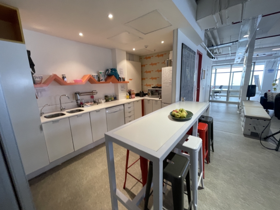 To Let Commercial Property for Rent in Sea Point Western Cape